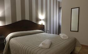 Hotel Piscina La Suite